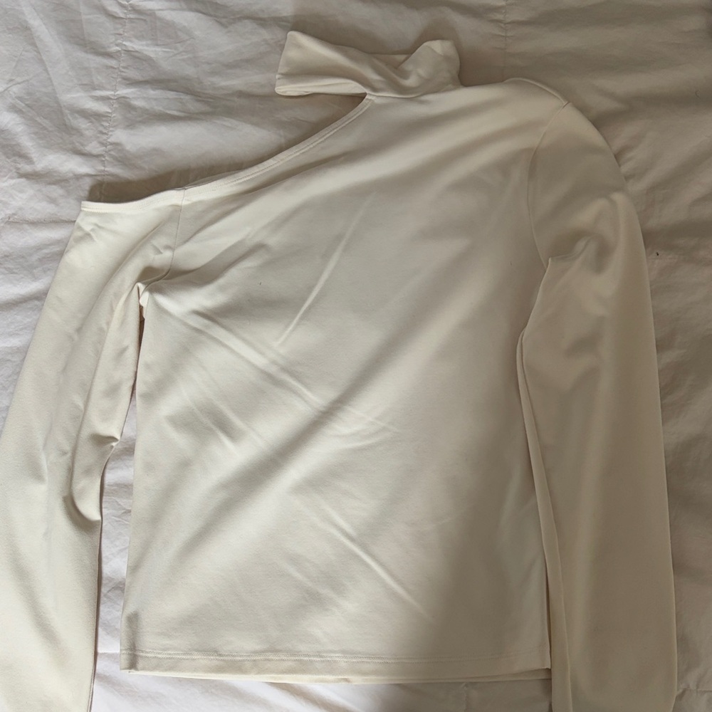 Abercrombie & Fitch Cream One-Shoulder Top